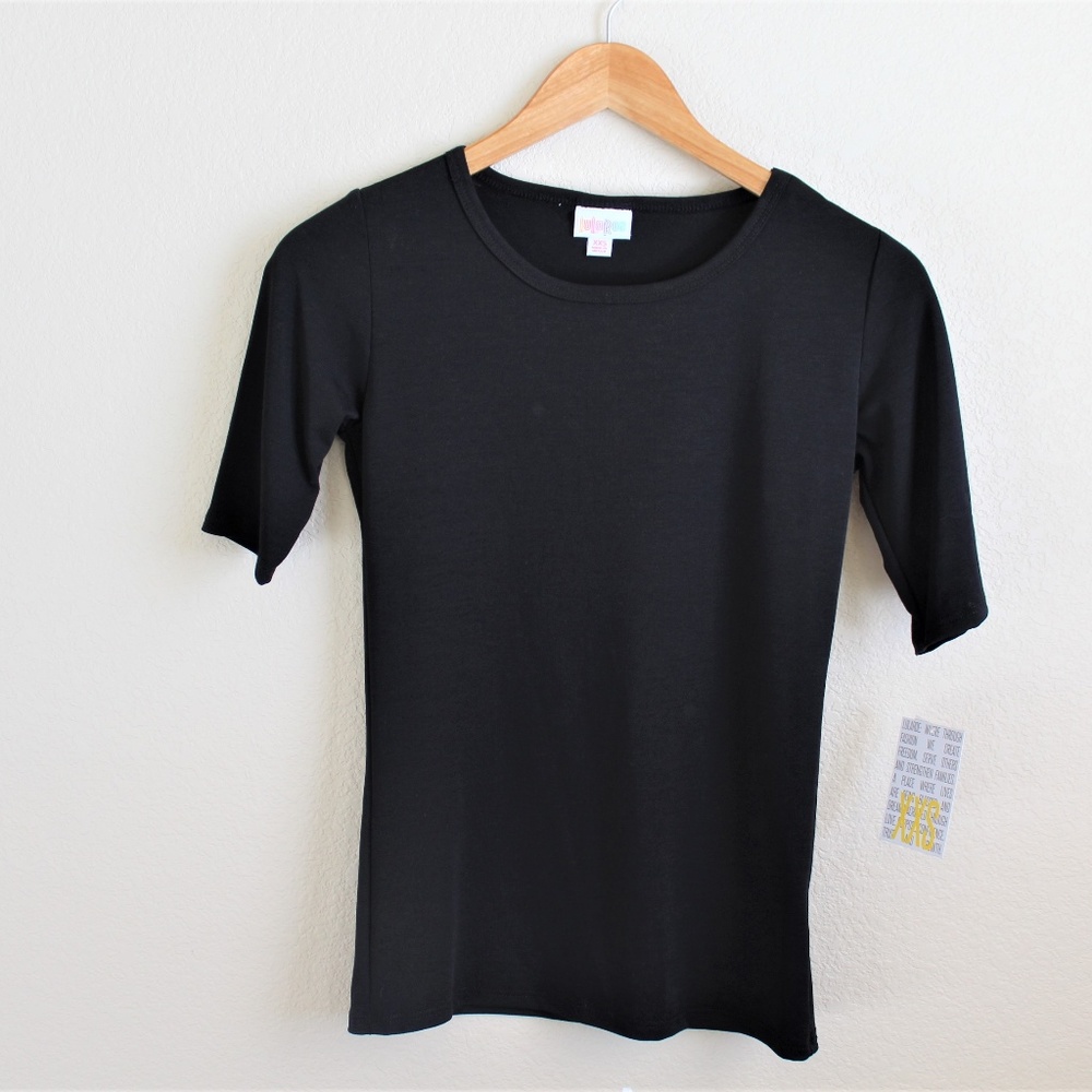 Lularoe Gigi Top Noir Collection